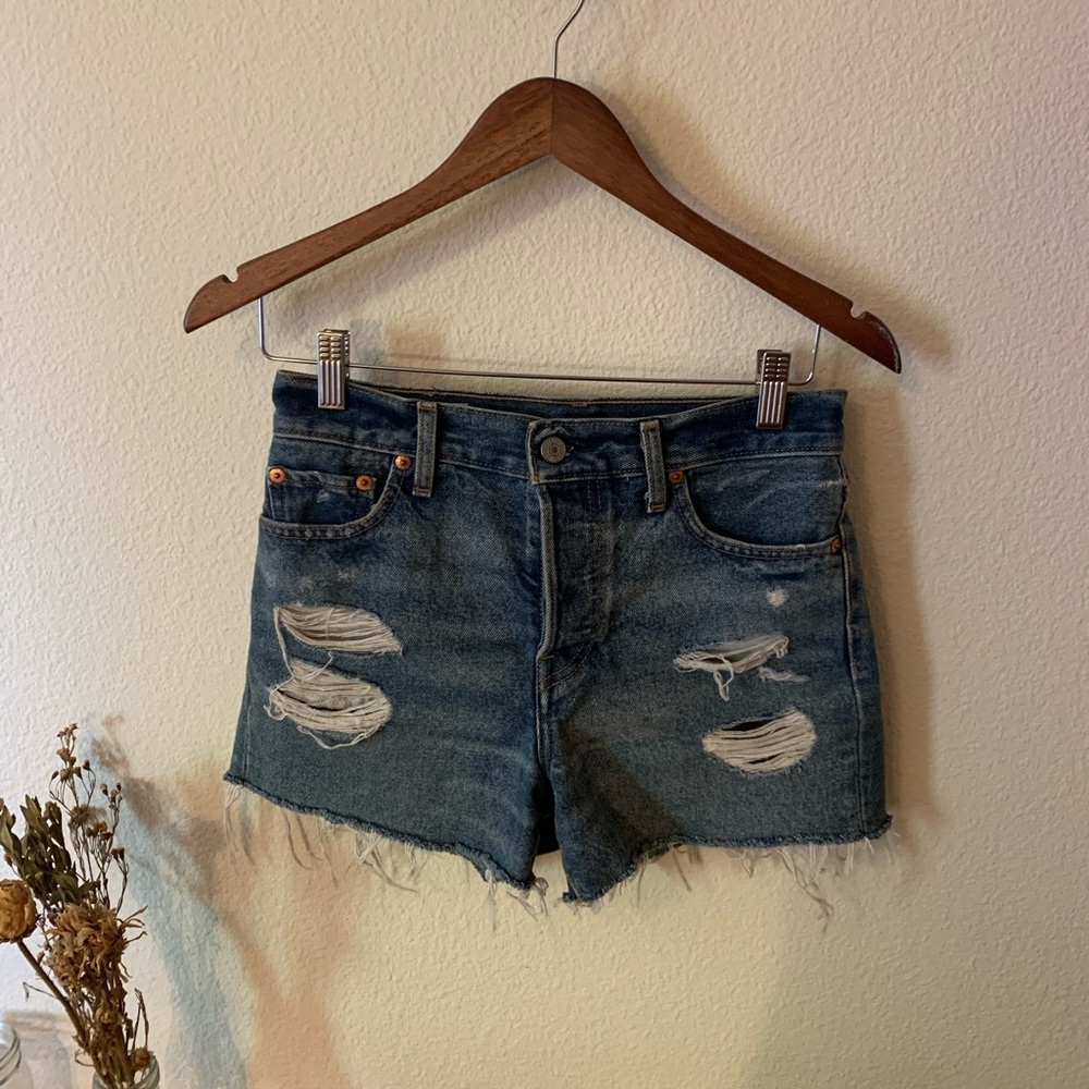 levi’s denim shorts